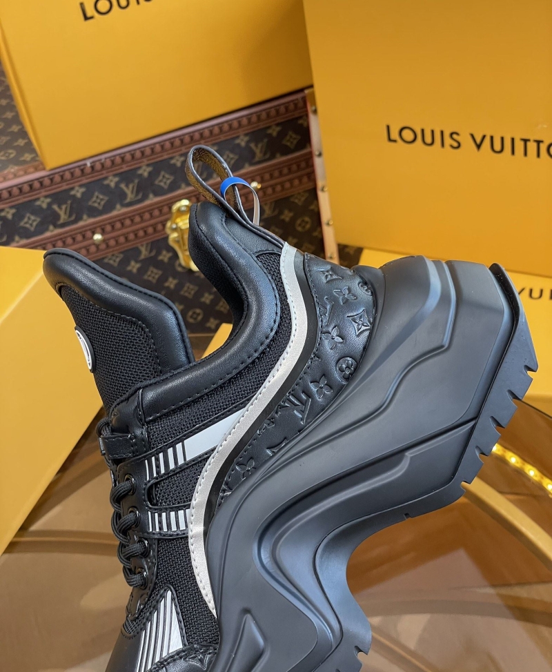 Louis Vuitton Sneakers